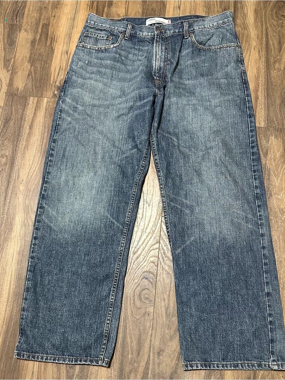 Levi’s 569 Loose Straight Men’s Jeans Medium Wash Faded Y2K 38x32 Denim Cotton